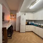 Elegant With Patio Appartamento *