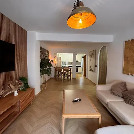 Appartamento Elegant With Patio
